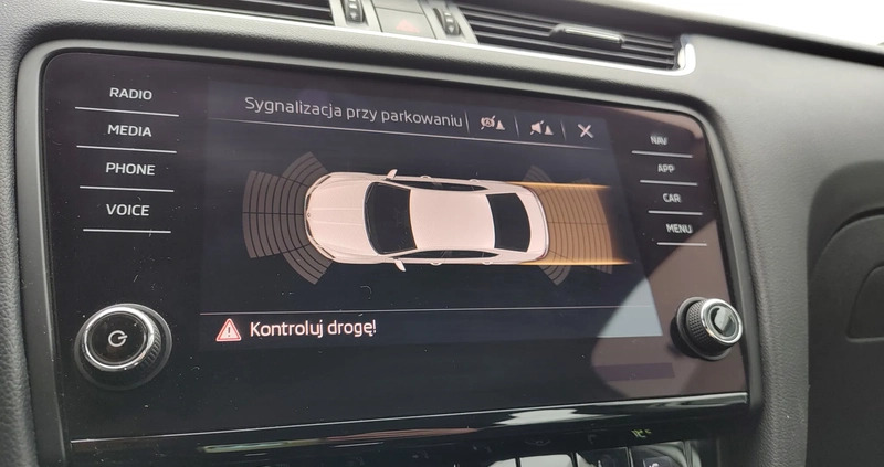 Skoda Octavia cena 63900 przebieg: 171500, rok produkcji 2018 z Gryfice małe 211